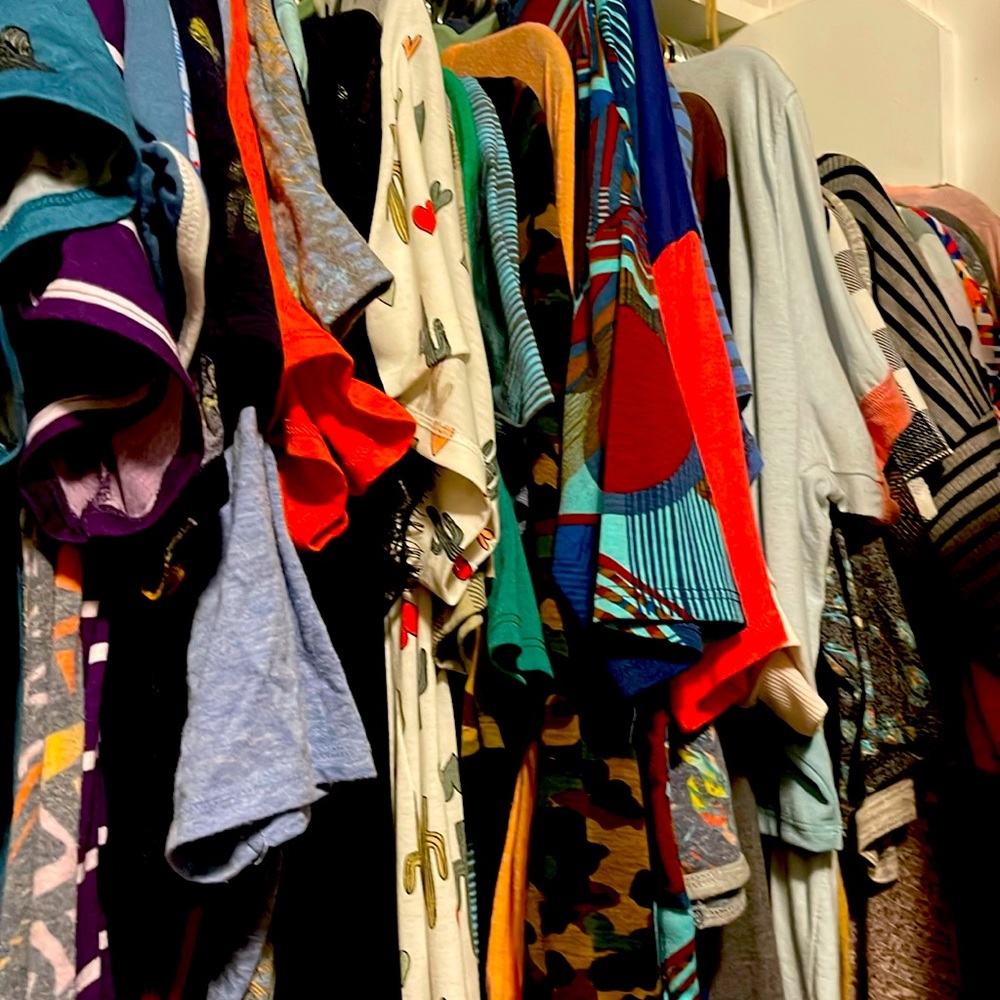 Closet clean out! Lularoe Tops, dresses & cover ups